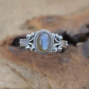 Anillo de piedras preciosas de labradorita, joyería para mujer, joyería de estilo bohemio de plata, anillo hecho a mano de tendencia de Plata de Ley 925, regalo para ella - Product Image 3