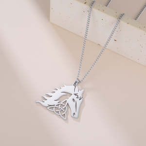Pendentif Tête de Cheval Creuse Plaqué Or Argent 925 Moissanite Nœud Celtique Bijoux Animaux Cadeaux pour Femmes Hommes - Product Image 3