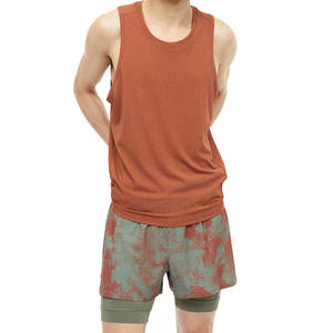 กางเกงขาสั้นตาข่ายสองชั้นสำหรับผู้ชายกางเกงขาสั้นวิ่งสองชั้นแห้งเร็วระบายอากาศได้ดีปรับแต่งได้ - Product Image 1