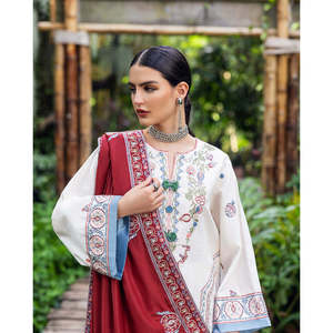 Ensemble robe en mousseline de coton 100% respirant brodé 3 pièces pour femmes MUSHQ, chemise Dhanak avec châle et pantalon - Product Image 4