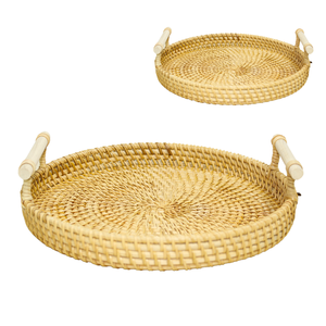 Magasinez le plateau en rotin: un accessoire de cuisine durable fabriqué à la main pour l'organisation du stockage des aliments et l'utilisation quotidienne - Product Image 1