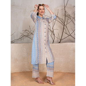 Robes pour femmes très vendues Ensemble de cordons Vêtements islamiques de créateur Style décontracté 100% viscose rayonne Ensembles de cordons Robes pour femmes musulmanes - Product Image 1