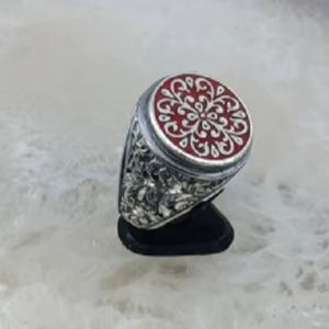 Bagues en argent 925 pour hommes avec design gravé à la main et pierres colorées - Product Image 1