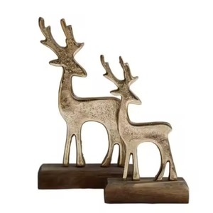 Escultura de Reno decorativa de alta calidad Base de madera hecha a mano Accesorio de decoración de Navidad para bodas Decoración del hogar - Product Image 3