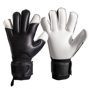 Gants de gardien avec coussinets professionnels et goalkeepsoccer Grade Comfort pour un contrôle total - Product Image 6