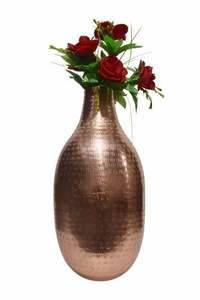 Florero Jarrones de flores de metal altos elegantes con forma ondulada y diseño texturizado para interiores elegantes - Product Image 3