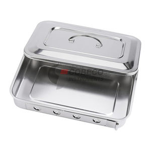 Bandejas Quirúrgicas con Fondo de Malla, Diseño de Drenaje Mejorado, Acero Inoxidable para un Flujo de Líquidos y Sangre Eficiente, Esterilización - Product Image 3