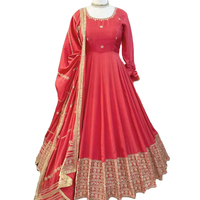 Salwar / Robe de soirée de qualité supérieure en fausse fourrure pour l'hiver, style actrice de série télévisée, magnifique et élégant