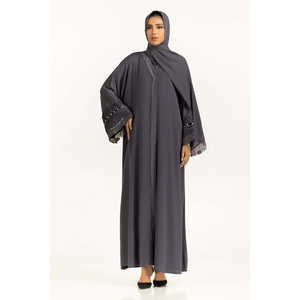 Abaya en viscose georgette de style minimaliste brodée avec un foulard brodé en tissu tissé IPAB-22137 - Product Image 6