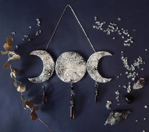 Tenture murale en bois faite à la main avec miroir et perles, art textile décoratif pour les intérieurs de maison ethniques modernes - Product Image 1