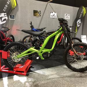 Nouveau modèle de moto électrique Light Bee X nouveau vélo électrique 8KW 60V 40AH vente de liquidation de cadre en aluminium intégré - Product Image 5