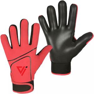 Gants de qualité supérieure GAA avec latex allemand, options personnalisées, adhérence antidérapante pour le football gaélique, les clubs irlandais, les ligues - Product Image 3