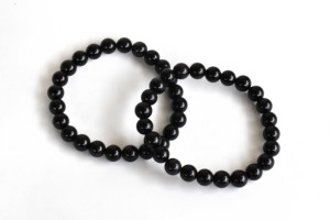 Wholesale Selling Black Color <b>Rainbow</b> Black Obsidian Hand Polished 8mm Healing <b>Bracelet</b> For Meditation Jewelry - Product Image 1