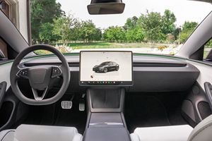 Offre Spéciale : Tesla Model 3 Performance d'occasion 2024 - PRÊT À EXPÉDIER - Product Image 2