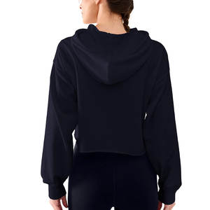 Diseño único de lujo Crop Top sudaderas con capucha señoras al por mayor impreso en blanco algodón recortado Top sudaderas con capucha para las mujeres - Product Image 5