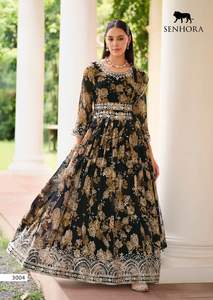 Nuevo Vestido Largo Anarkali de Diseñador FABZONE con Bordado para Mujer, Estilo Gujarati, Étnico de India y Pakistán - Product Image 3