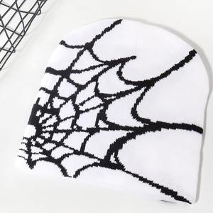 Bonnet en tricot côtelé personnalisé avec patch logo en caoutchouc – Accessoire tendance pour l'hiver, idéal pour le streetwear – Vente en gros OEM/ODM - Product Image 5