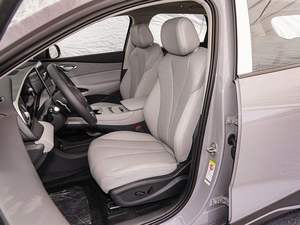 รถยนต์ไฟฟ้ามือสอง ปี 2025 SEALION05 ระยะทางวิ่ง NEDC 201-300 กม. มอเตอร์ 120 กิโลวัตต์ แบตเตอรี่ 50-70 กิโลวัตต์ชั่วโมง ยานยนต์พลังงานใหม่ - Product Image 6