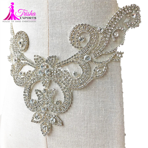 Adornos bordados en 3D de encaje de lujo con decoraciones de estilo tradicional y elegante y bordado elegante simple para vestidos - Product Image 1