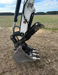 Tractor de Ruedas B-O-B-C-A-T E60 Usado del 2023 con Motor y Caja de Cambios - Product Image 3