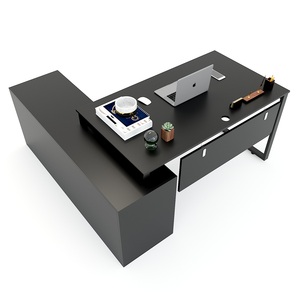 HBRT021-Escritorio Ejecutivo Moderno Minimalista de 160x160cm, Sistema Rectangular con Patas de Acero Ensambladas para Oficina o Dormitorio - Product Image 1