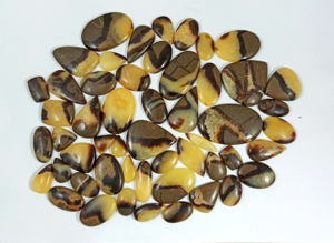 Pierre précieuse naturelle septarienne en cabochon pour la fabrication de bijoux, dos plat, pierre septarienne de designer - Product Image 5