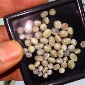 59 Piezas de Ojo de Gato Crisoberyl Natural, Cabujón Ovalado de 4mm a 8mm, Lote de 43 Quilates, Iroc Sales, Gemas Sueltas de Alta Calidad, US$69 por todo - Product Image 1
