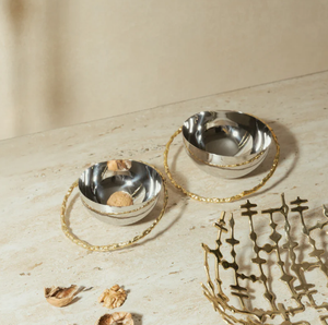 Cuenco de anillo con acabado dorado, batidor de mano de acero pulido, cuenco de latón para servir, cuenco decorativo de mesa para utensilios de cocina - Product Image 4