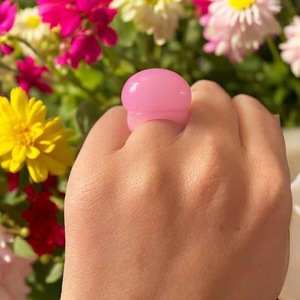 Resin Acrylic Rings Round Shape Handcrafted Love Ring Women Party Jewelry Wholesale Supply for Best Price - Product Image 5