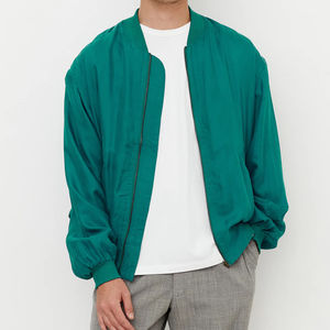 Veste bomber pour homme respirante à étiquette privée, utilisation en extérieur, vestes bomber confortables au meilleur prix, vestes bomber pour homme respirantes - Product Image 1