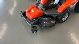 ซื้อ Husqvarna Rider R316TX พร้อมอุปกรณ์เสริม ชุดตัดหญ้าคอมบิ 94 - Product Image 4