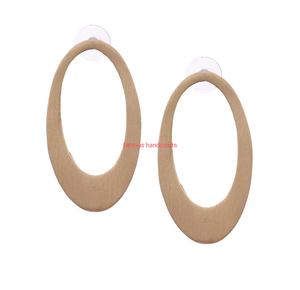 Boucles d'oreilles en laiton plaqué argent de créateur faites à la main - Product Image 6