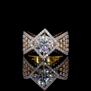 แหวนทองคำขาว14K ที่ได้รับการรับรองจาก IGI พร้อมเพชรปลูกทรงกลม2กะรัต & เพชรสีอีเล็กๆ - Product Image 1