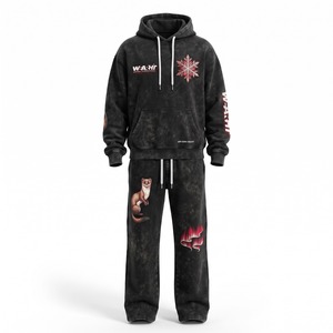Survêtement personnalisé pour homme, impression DTG, sweat à capuche délavé, pantalon de survêtement large, 420 GSM, noir délavé, logo personnalisé, respirant, chaud - Product Image 1