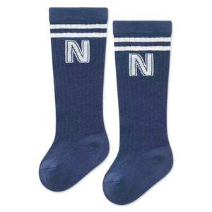 Calcetines de algodón personalizados ODM de alta calidad con diseño de letras para niñas calcetines fabricante al por mayor calcetines con logotipo personalizado a granel - Product Image 4