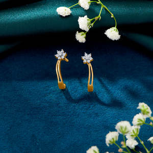 ต่างหูเพชรทรงฮักกี้สีเหลืองทองลายสตาร์รี่ไนท์สำหรับผู้หญิง - Product Image 1