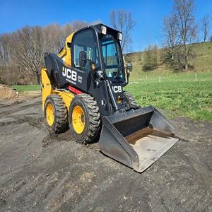 Achetez des chargeuses compactes JCB 260 Chargeuses robustes de qualité supérieure avec des performances fiables et des options de livraison rapide - Product Image 1