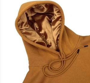 เสื้อฮู้ดดี้ผ้าฟลีซสองชั้นหนานุ่มสำหรับผู้ชายและผู้หญิง ผลิตจากผ้าโพลีเอสเตอร์/คอตตอนผสม แห้งเร็ว ระบายอากาศได้ดี สีพื้น เหมาะสำหรับฤดูหนาว ขายส่ง - Product Image 4