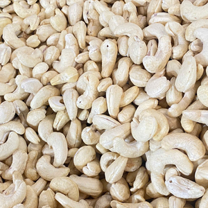 Anacardos crudos de alta calidad al por mayor W180, anacardos exportados a Asia, UE, Oriente Medio desde Santigo - Product Image 1
