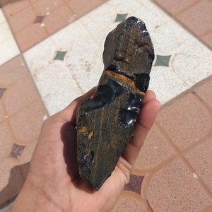 หินดิบธรรมชาติสีรุ้งออบซิเดียนพลอยหลวมหยาบแบบไม่เจียระไนของขวัญสำหรับพลอยออบซิเดียนไฟหลากหลายชนิด - Product Image 3