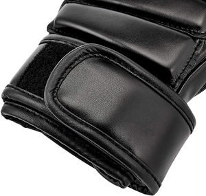 Gants de boxe en cuir PU-Fermeture à crochet et boucle évacuant l'humidité de haute qualité Logo personnalisé Gants d'entraînement d'arts martiaux unisexes - Product Image 4