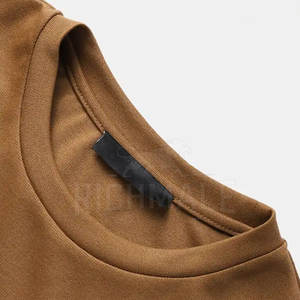 Camisetas de hombre impresas personalizadas cuello redondo, tela de secado rápido, opciones de marca personalizadas Camiseta de algodón ecológica para hombres - Product Image 3