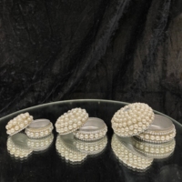 Petites boîtes à bibelots blanches fabriquées à la main, boîte à cercueil pour cadeau de mariage, perle pour cadeau
