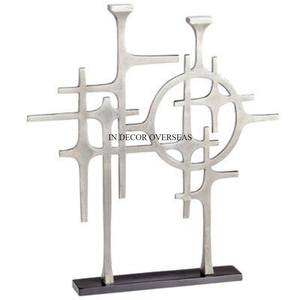 Dernier modèle Arrivée Haute Qualité Plaqué Or Unique Fantaisie Designer Heavy Duty Métal Fait Sculpture Avec Base De Couleur Noire - Product Image 5