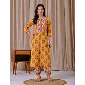 Conjunto de Kurta Afgana con Estampado Floral Amarillo, Estampado en Bloque Butta, Corte Recto, Hecho de Tela Popelina Informal - Product Image 3