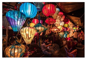 Lanterne en soie de bambou traditionnelle vietnamienne à succès pour le Nouvel An et la fête de la mi-automne, vente en gros de lanternes en soie, fabrication artisanale sur mesure - Product Image 4