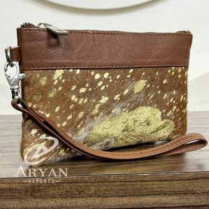 2025 venta al por mayor de moda pelo en cuero de vaca metálico cuero genuino bolso de mano Premium cuero hecho a mano occidental señora monedero - Product Image 1