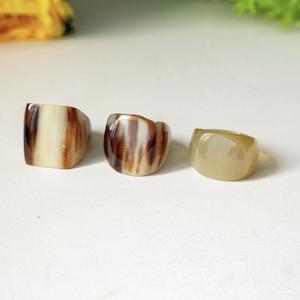 Anillo de Cuerno de Búfalo Pulido, Joyería para Fiestas, Bodas y Aniversarios, Color Natural, Gran Venta - Product Image 6