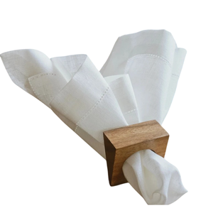 Lot de 4 ronds de serviette en bois de qualité de luxe en bois naturel pour décoration de table de ferme et événements de mariage - Product Image 2