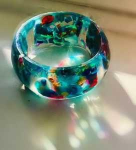 Bracelet en résine transparente avec de vraies fleurs naturelles et des bijoux de mode en perles scintillantes pour les filles Style décontracté - Product Image 2